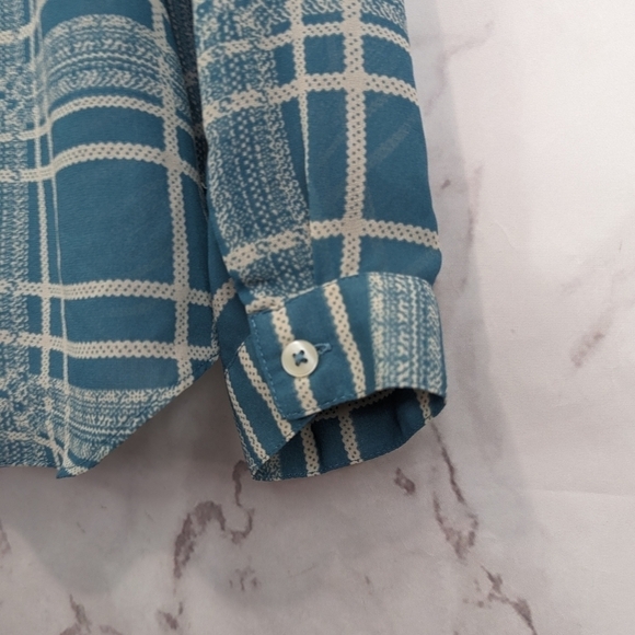 CAbi Blouse Blue Medium 3068 Windowpane Plaid Surplice Faux Wrap Top Long Sleeve - Picture 4 of 11